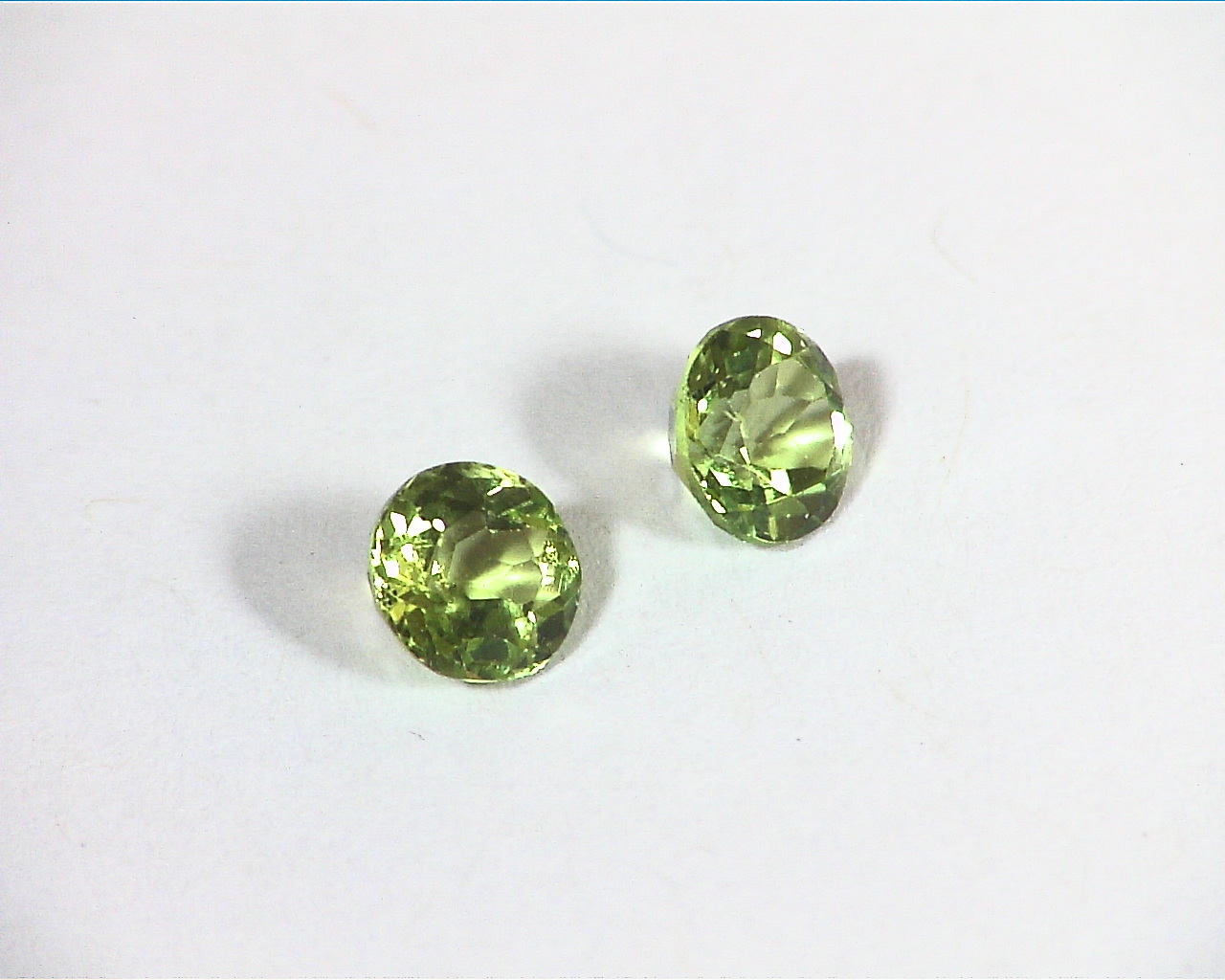 Peridot Natural Genuine Gemstone Matched Pair 1.09 CT GSG,461 - Image 5