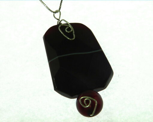 Agade Pendent