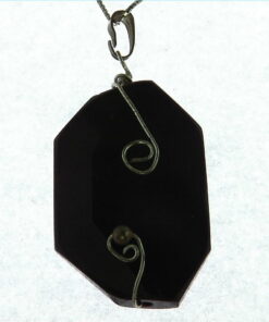 Agade With Wire Wrap Silver Oval Shape Pendant