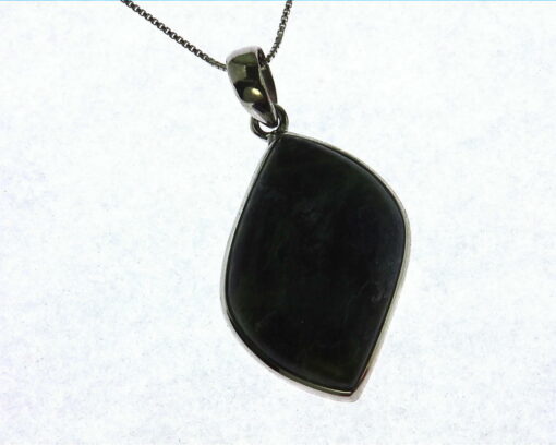 Jade (Australian) National Genuine Gemstone Set in Silver Pendent PSS,1137