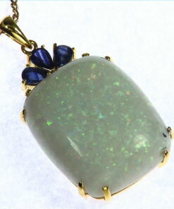 Australian Opal pendent