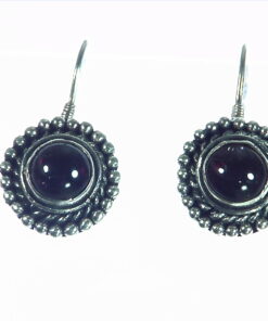 Garnet Cabasson Set in Sterling Silver Earring, 795