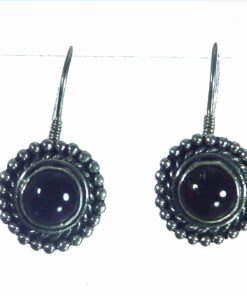 Garnet Cabasson Set in Sterling Silver Earring, 795
