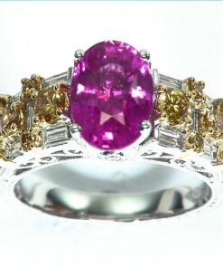 Pink Sapphire 18 kt Gold Engagement Ring in a unique DesignRFK,263