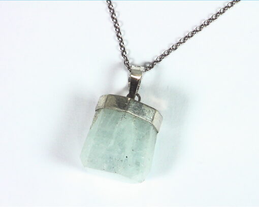 Aquamarine Natural Genuine Crystal sterling Silver Pendent PSS,922