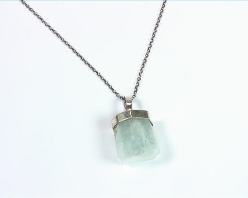 Aquamarine Natural Genuine Crystal sterling Silver Pendent PSS,922