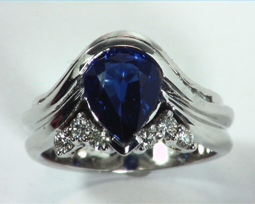 Blue Ceylon Sapphires Engagement Ring 18kt Lady,s Ring RFK,307