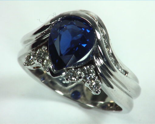 Blue Ceylon Sapphires Engagement Ring 18kt Lady,s Ring RFK,307