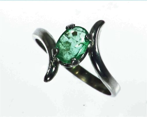 Emerald Natural Genuine Gemstone Sterling Silver Ring RSS1049
