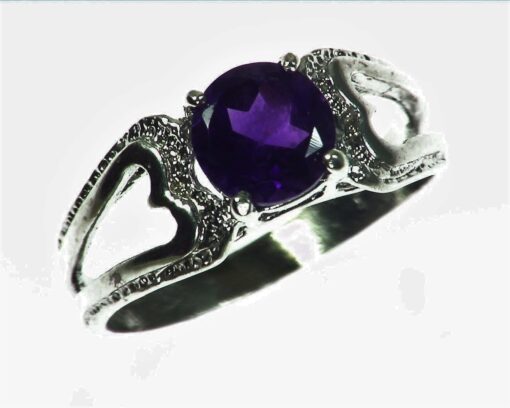 Amethyst Genuine Gemstone set in sterling silver Lady,s ring RSS1072