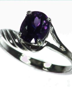 Amethyst Genuine Gemstone set in sterling silver Lady,s ring RSS1073