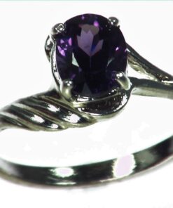 Amethyst Genuine Gemstone set in sterling silver Lady,s ring RSS1073