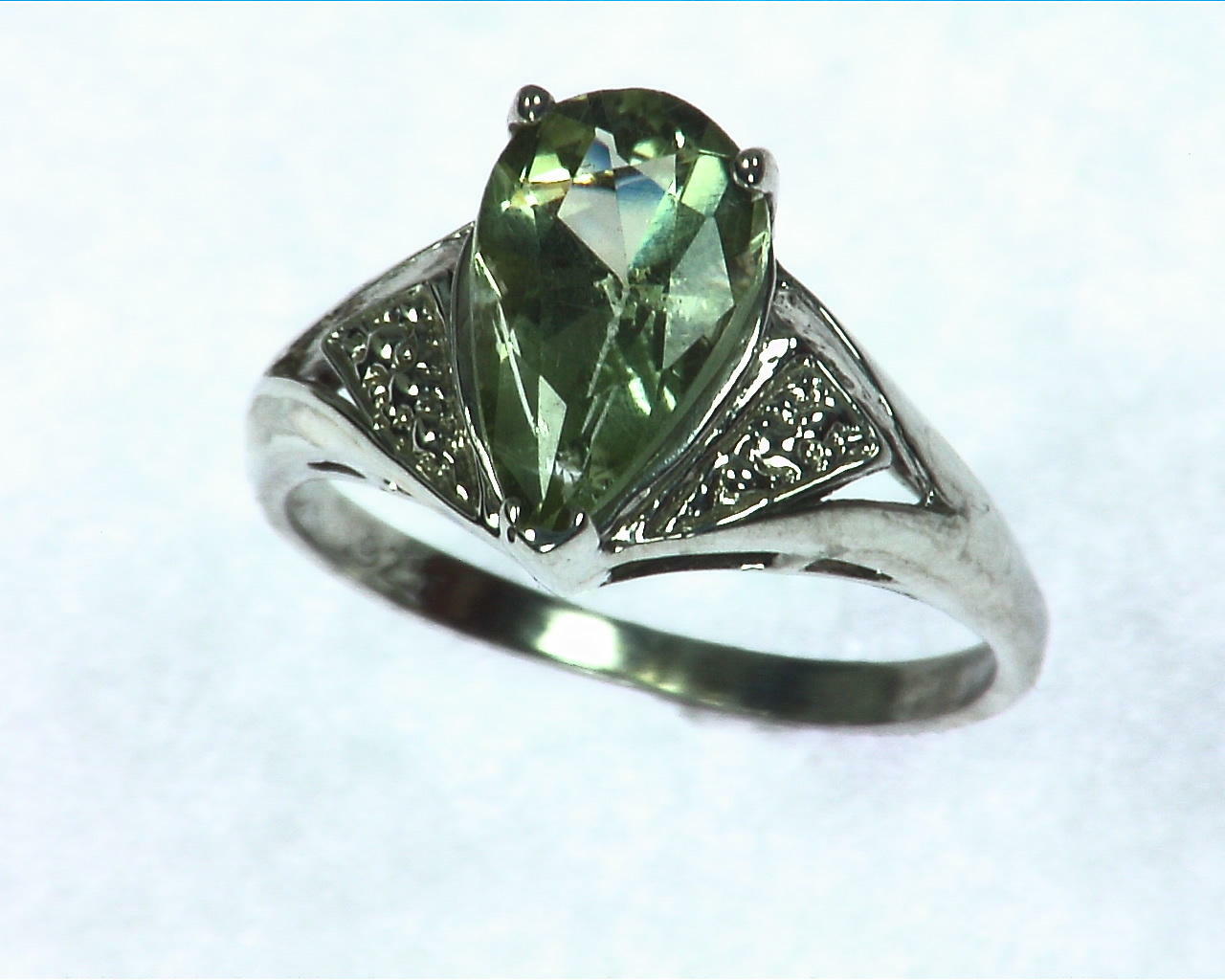 Green Beryl Sterling Silver Ring.