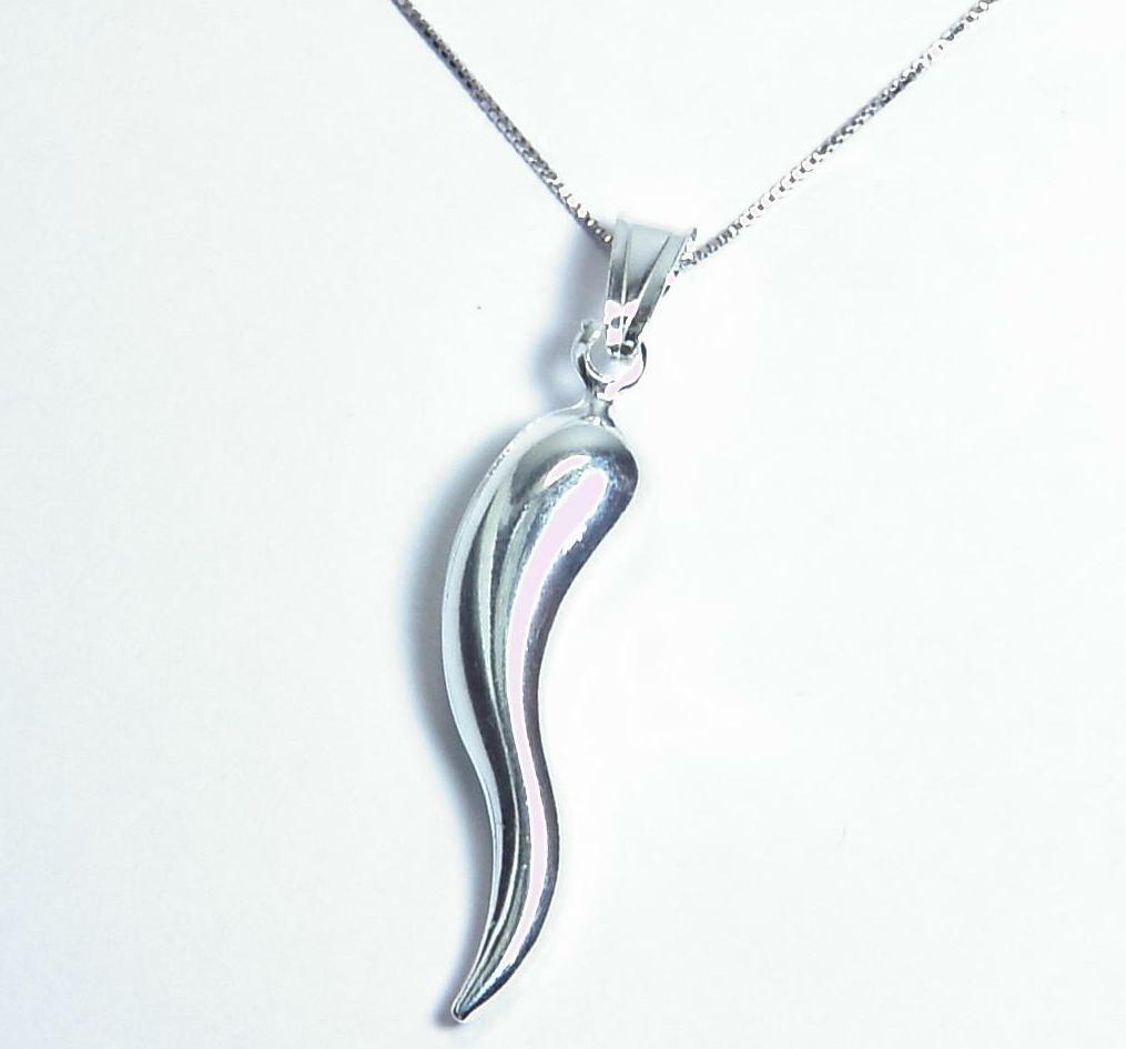 Beautiful Italian Horn Good Luck Rhodium Plated Sterling Silver Necklace 18"