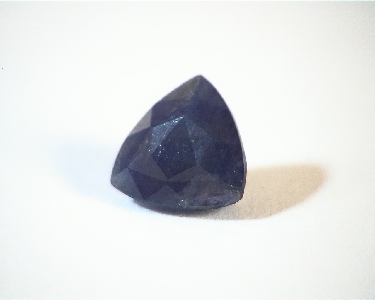 Blue Sapphire Trilliant cut  Unheated Natural Genuine Gemstone GSG,438 - Image 5