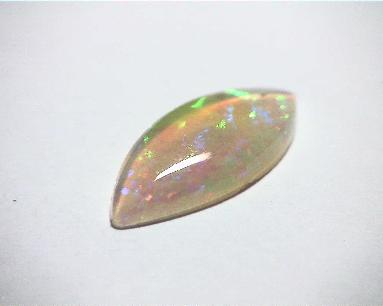 Opal (Ethiopian ) 2.52 KT Natural Genuine Cabochon Gemstone GSG,62 - Image 3
