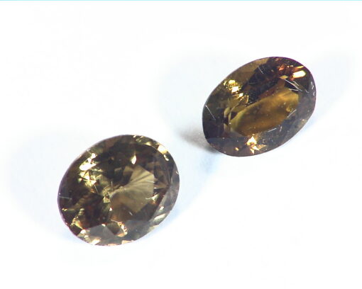 Zircon (brown) Natural Genuine Gemstone 4.13 CT GSG 251 - Image 4
