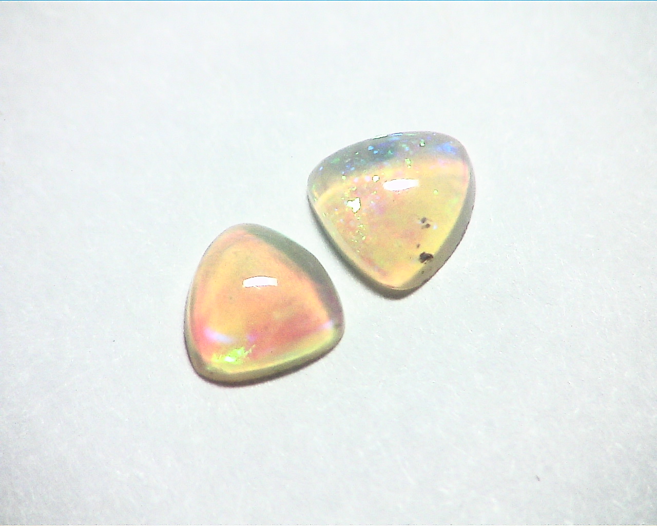 Ethiopian Opal Natural Genuine Gemstone 1.10 CT Matched Pair GSG 450 - Image 2