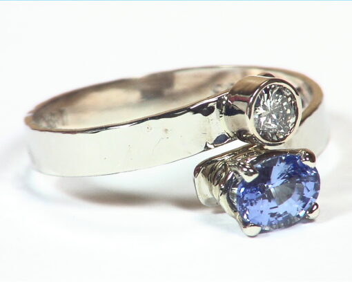 Blue Ceylon Sapphire Diamond Engagement Ring 14,kt Lady's Ring RFK,459 - Image 2