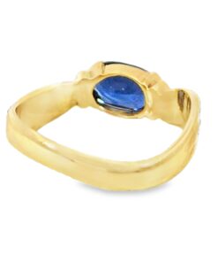 Alternative view of Blue Sapphire Sri Lanka Genuine 18 KT, Yellow Gold Engagement Ring H24